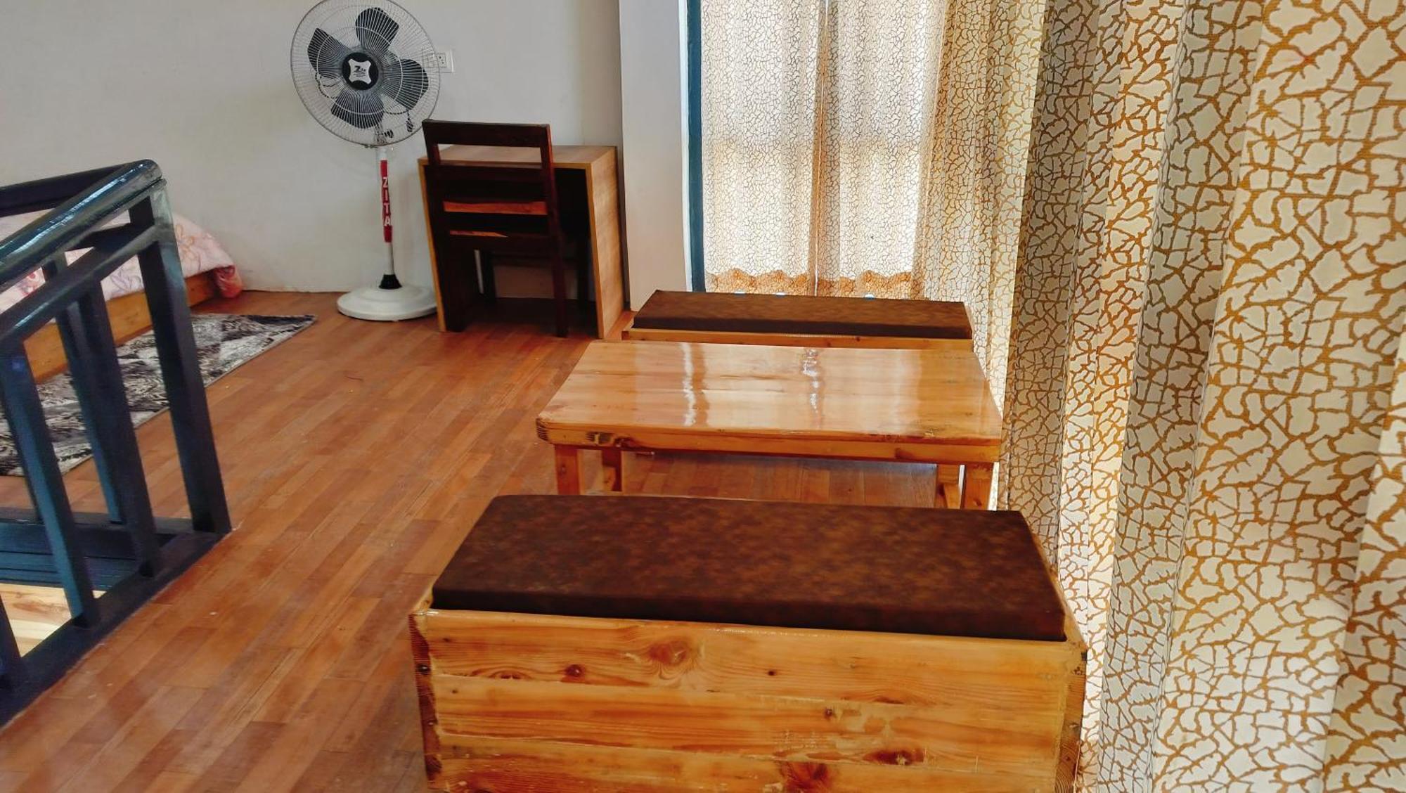 Baikunth Homes ダルハウジ エクステリア 写真