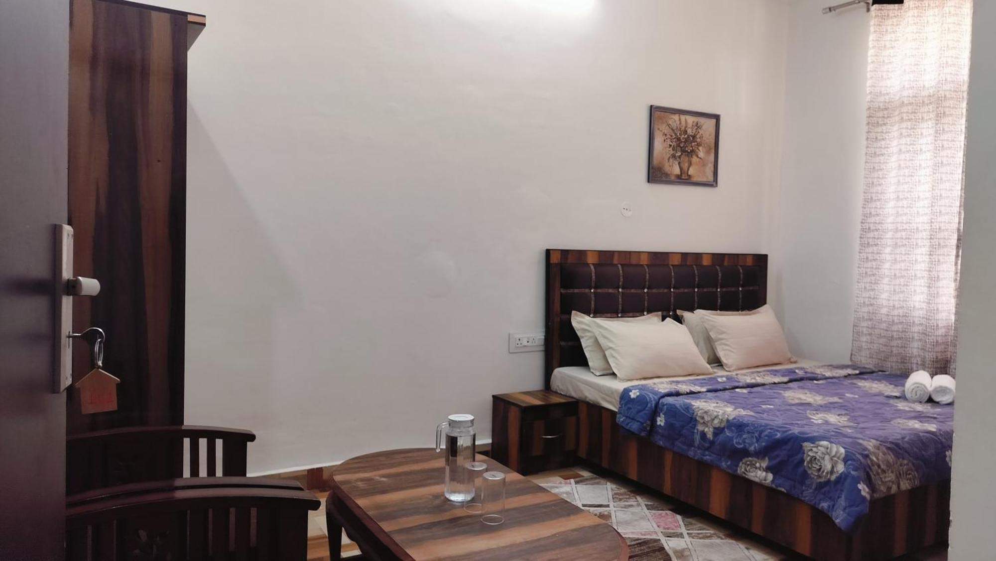 Baikunth Homes ダルハウジ エクステリア 写真