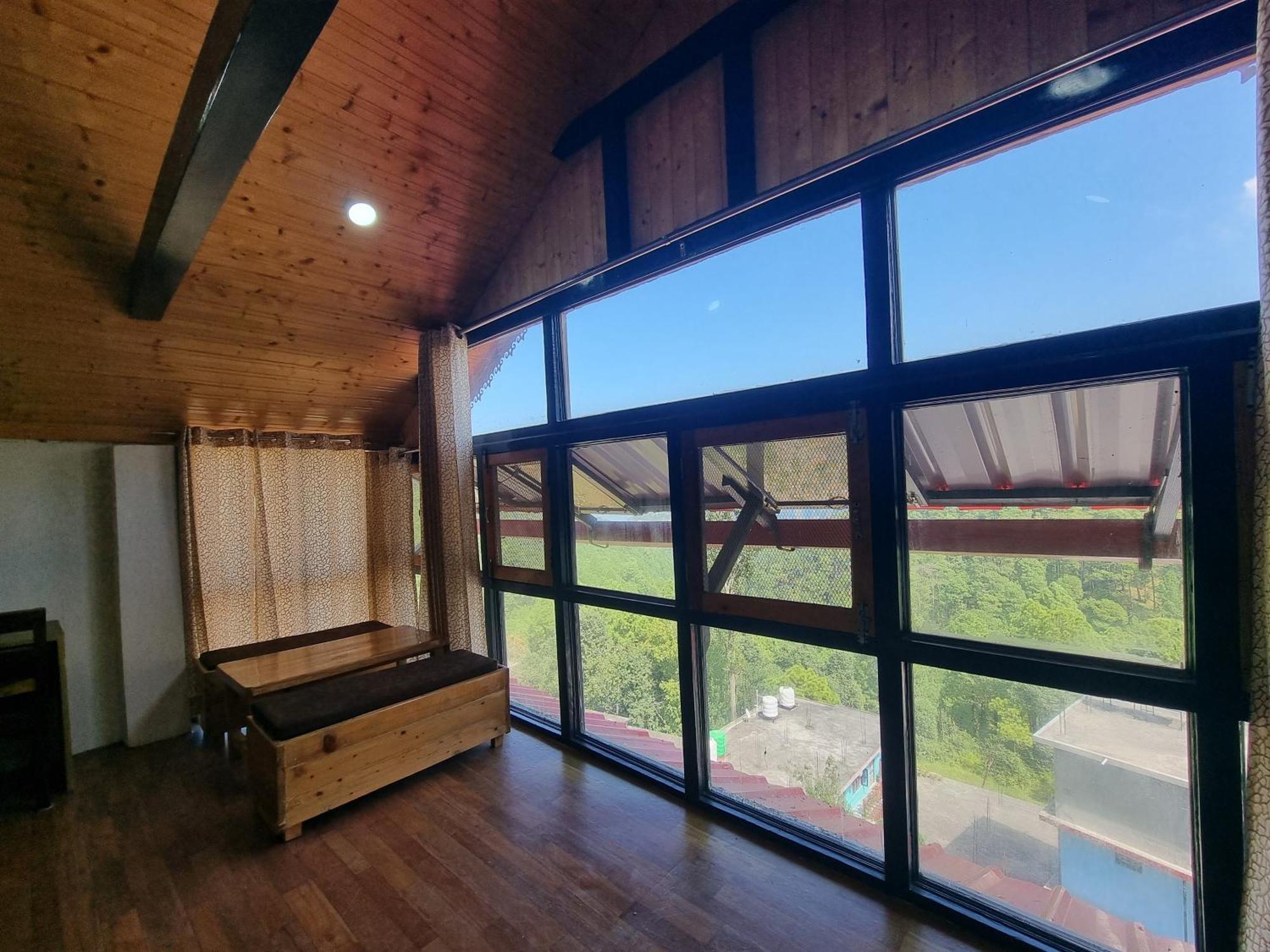 Baikunth Homes ダルハウジ エクステリア 写真
