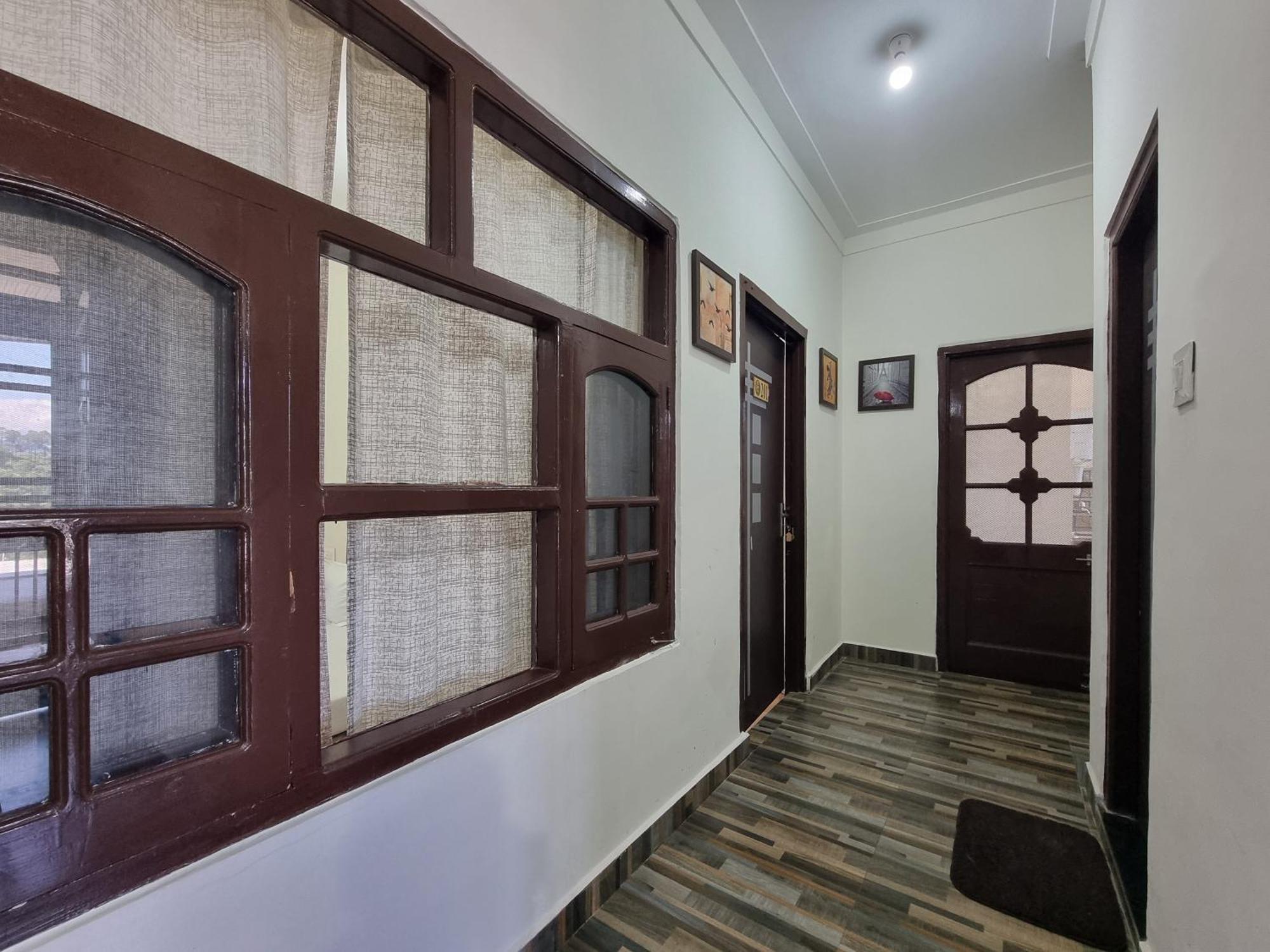 Baikunth Homes ダルハウジ エクステリア 写真
