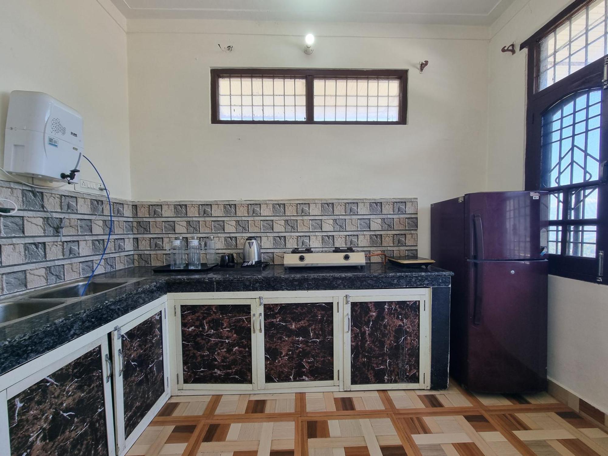 Baikunth Homes ダルハウジ エクステリア 写真